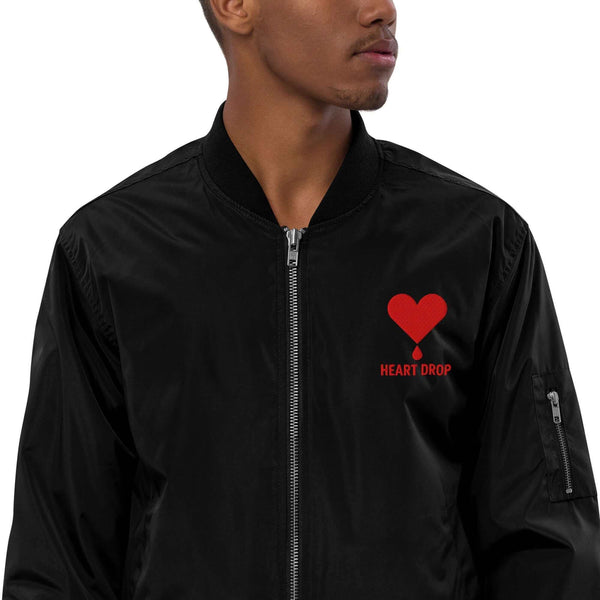 Bomber PREMIUM Brodé HEART DROP CLUB en polyester recyclé, avec poche utilitaire et fermeture éclair YKK.